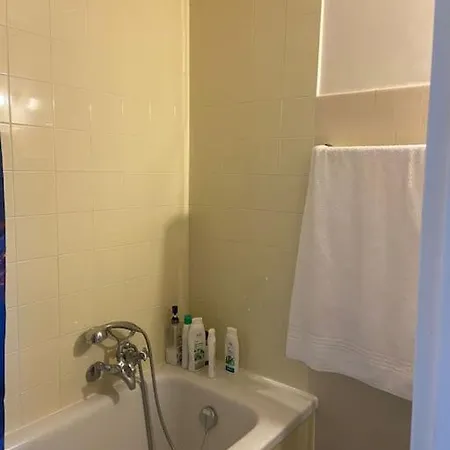 Apartment Centre A *